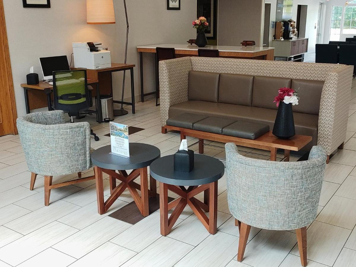 Holiday Inn Express Murrysville - Delmont By Ihg Eksteriør bilde