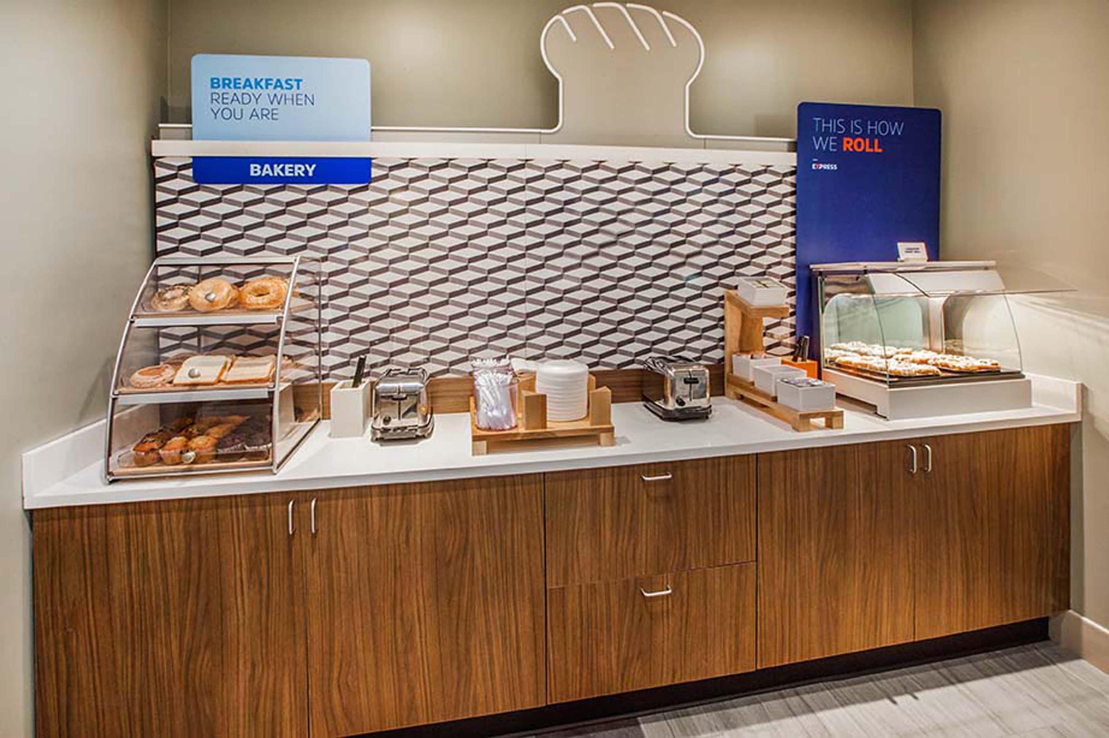 Holiday Inn Express Murrysville - Delmont By Ihg Eksteriør bilde